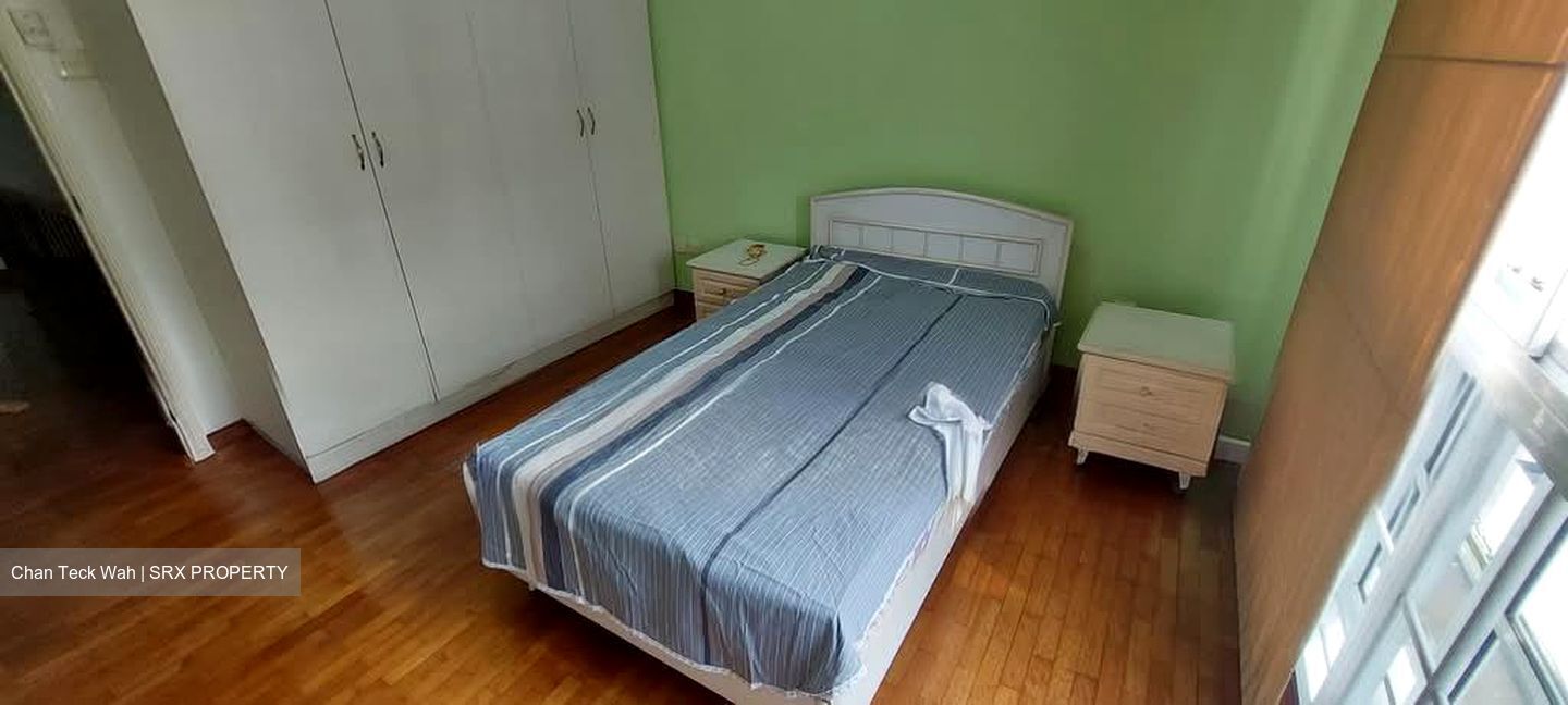 Westwood Crescent (D22), Terrace #573683071
